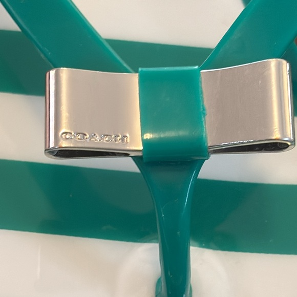 Coach Striped Landon Flip Flop With Bow - Picture 2 of 6